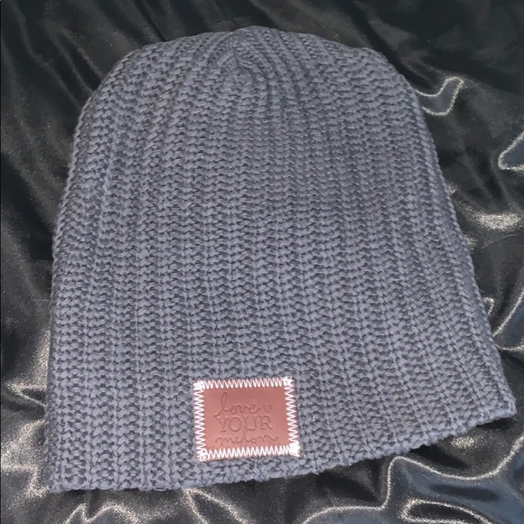 Beanie - Picture 1 of 3